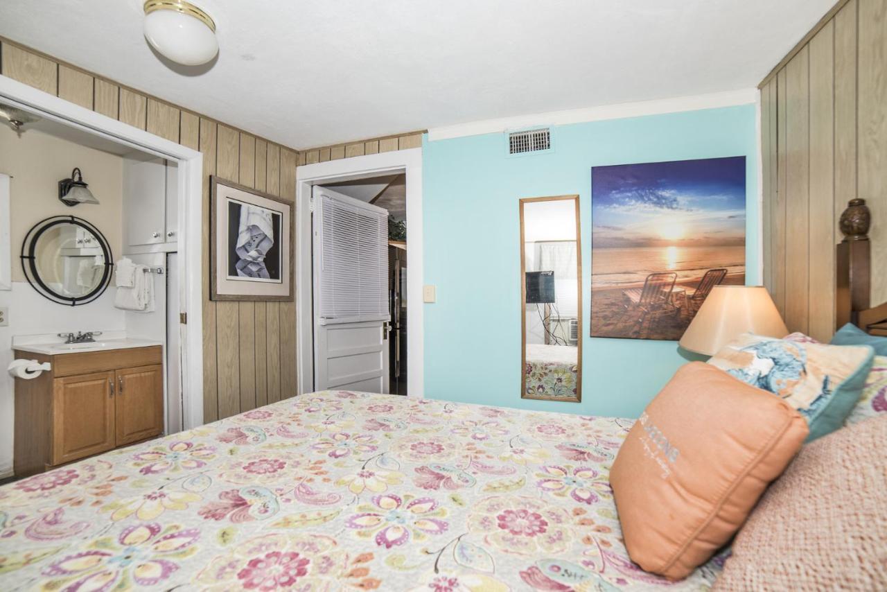 Sun N Fun Beachfront Vacation Rentals Indian Shores Zewnętrze zdjęcie